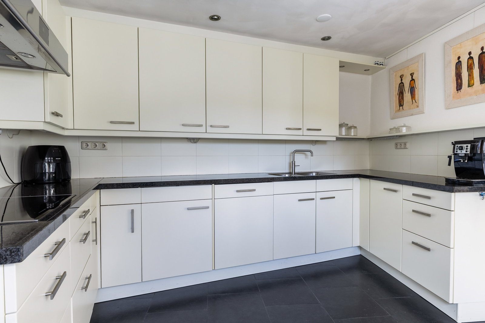 Hoekwoning te koop: Ferdinand Bolstraat 53, Leeuwarden