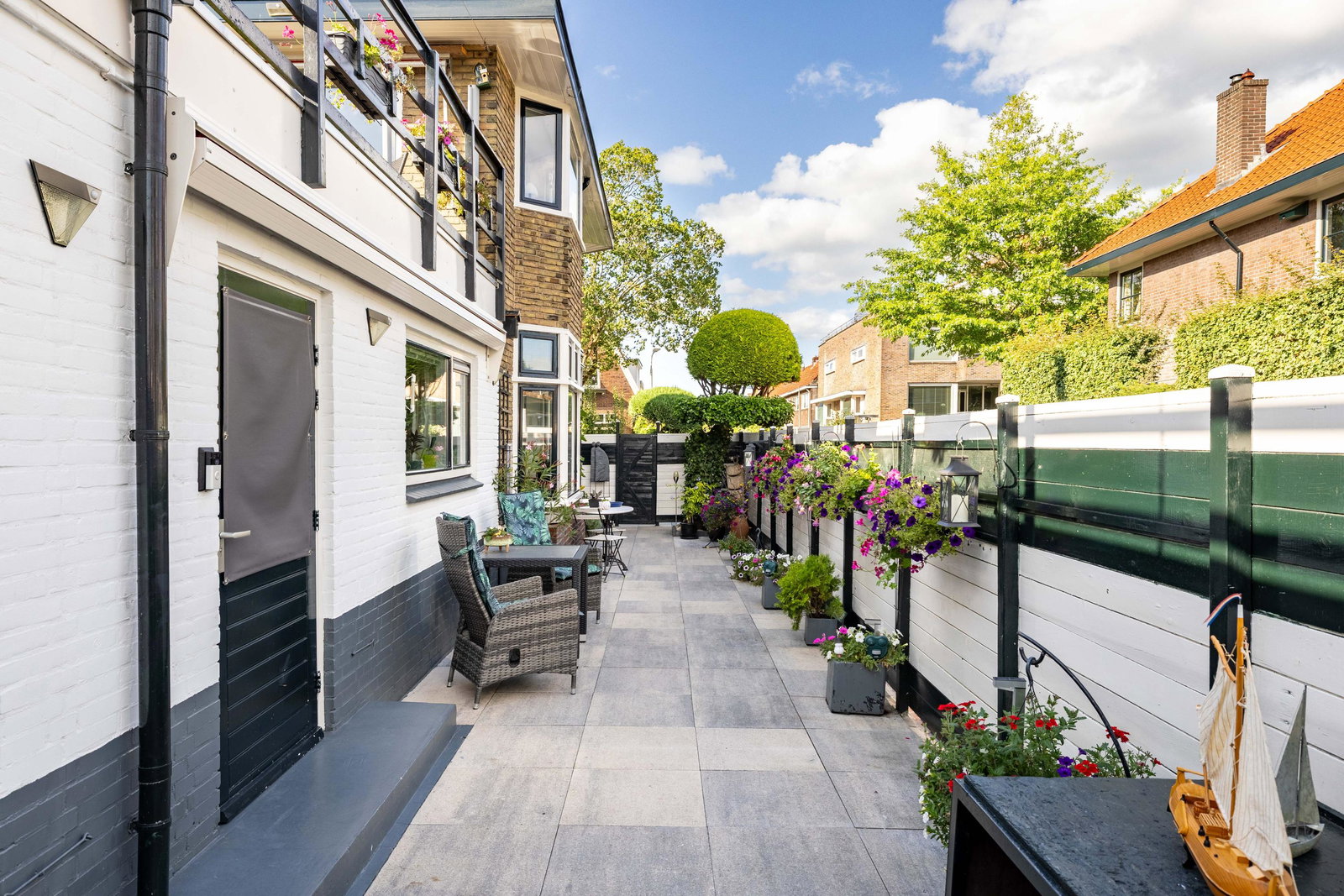 Hoekwoning te koop: Ferdinand Bolstraat 53, Leeuwarden