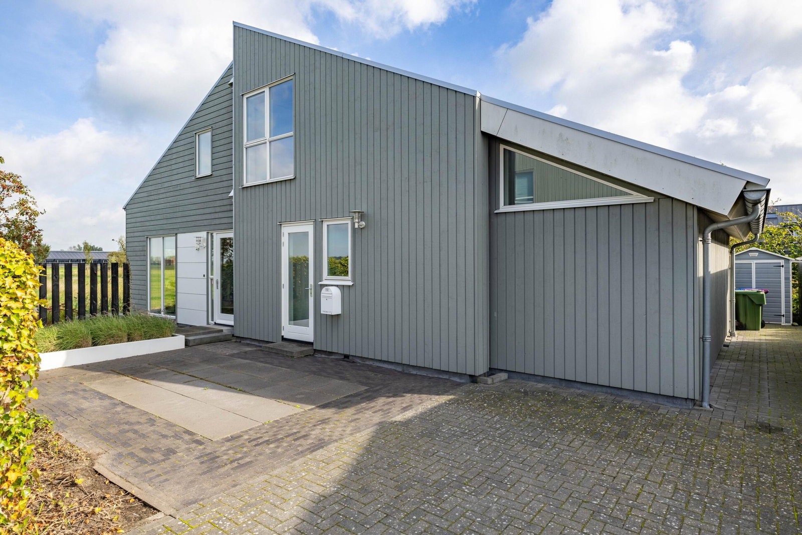 Vrijstaande woning te koop: Keallecamp 13, Leeuwarden