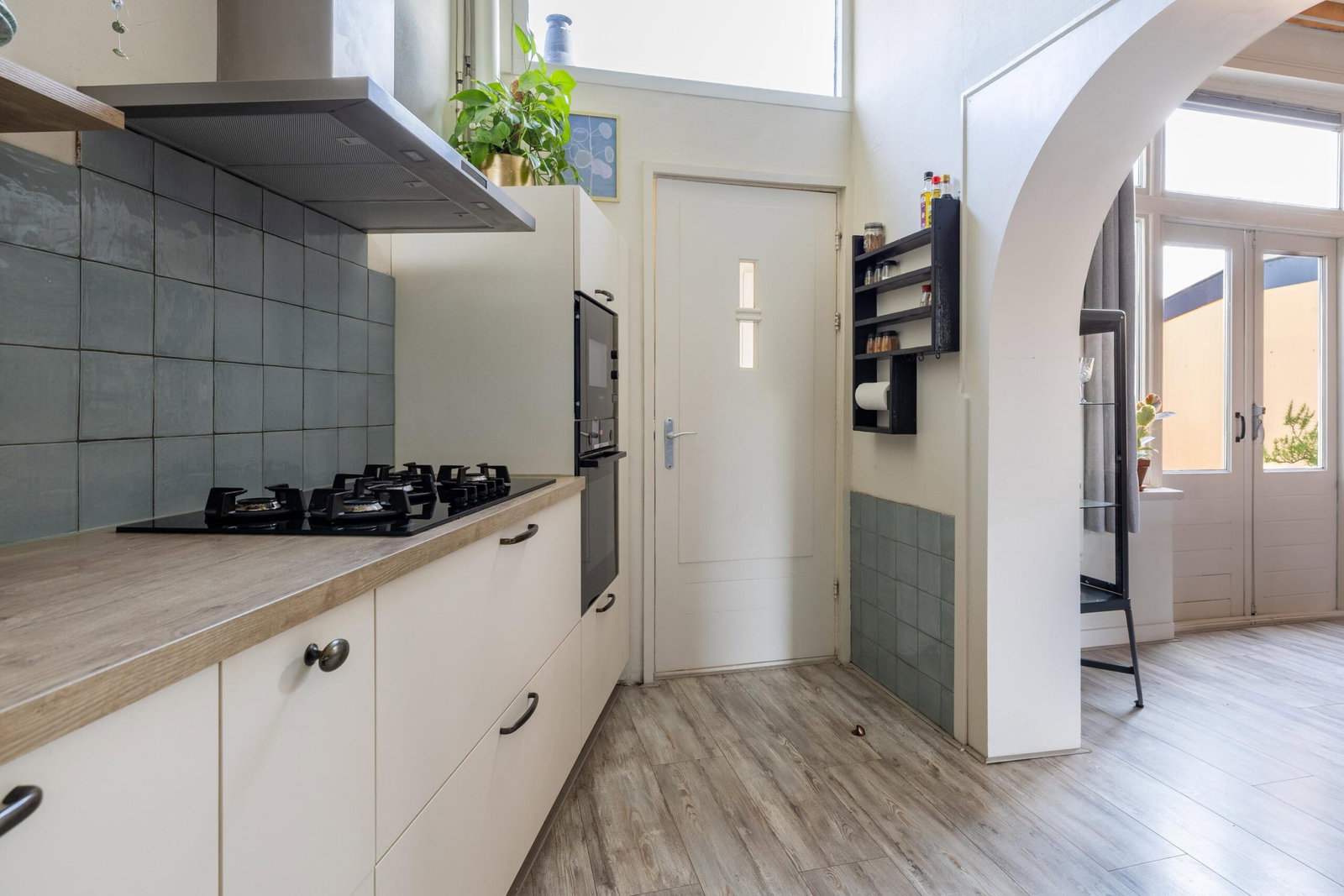 Tussenwoning te koop: Verstolkstraat 15, Leeuwarden