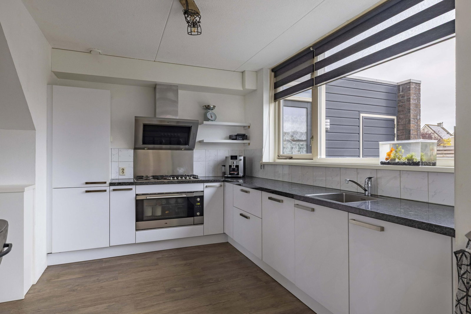 Hoekwoning te koop: De Rijd 116A, Leeuwarden