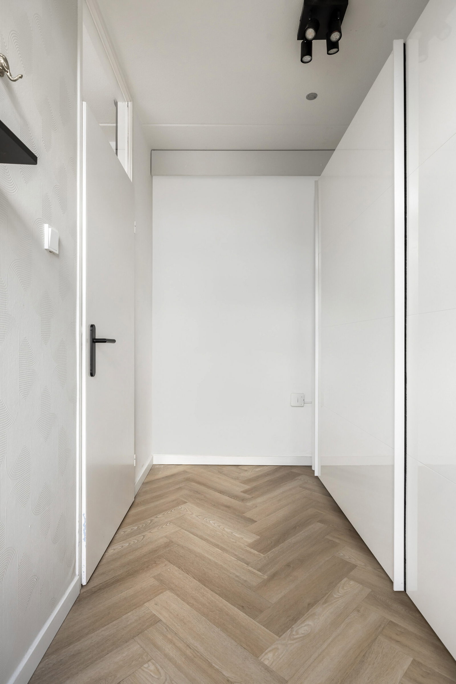Tussenwoning te koop: De Kearnstien 2, Ijlst