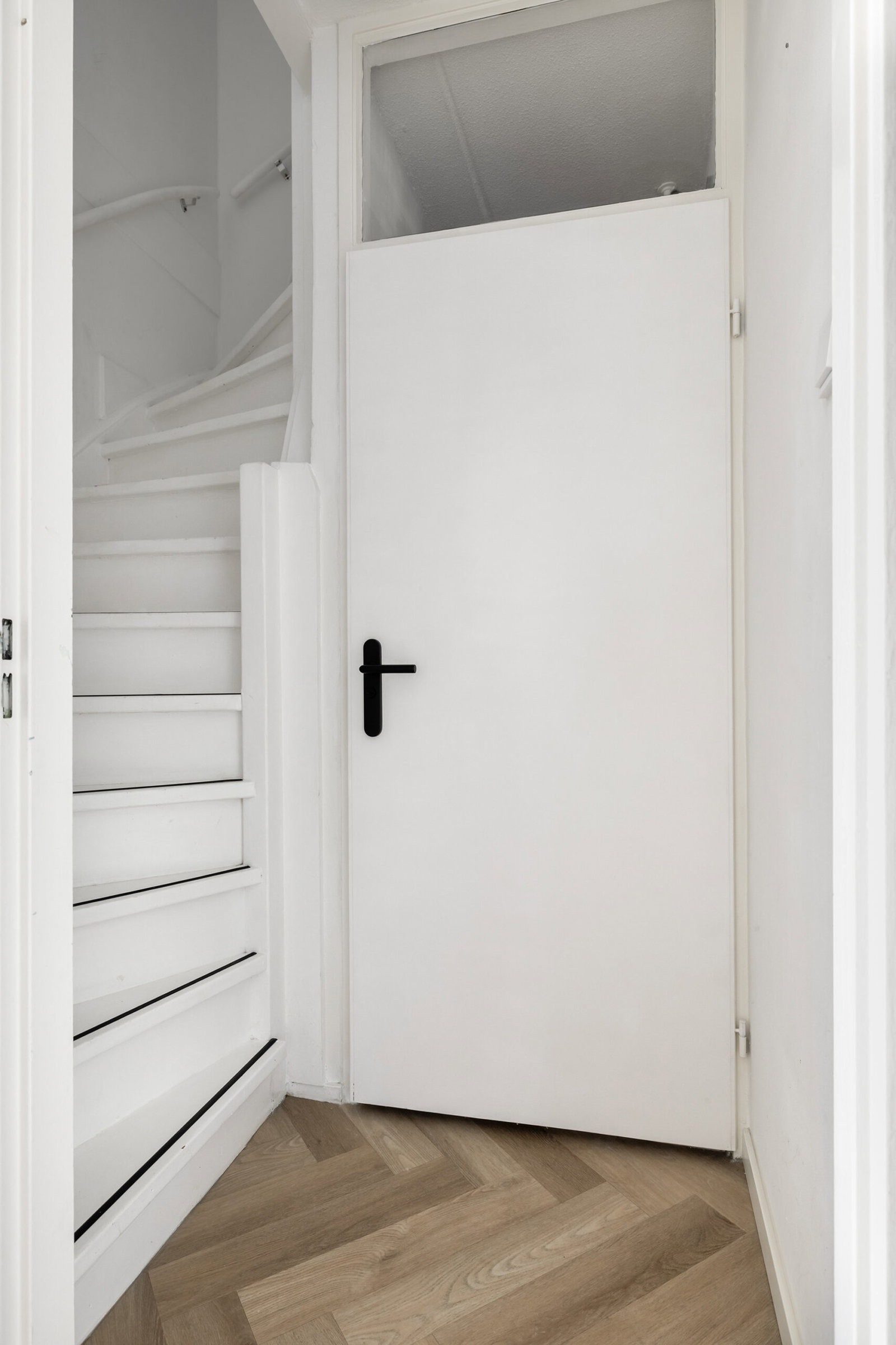 Tussenwoning te koop: De Kearnstien 2, Ijlst