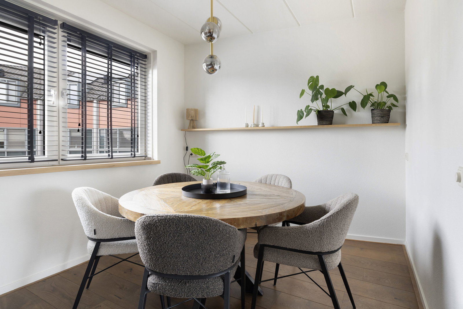Tussenwoning te koop: Keizersmantel 315, Sneek