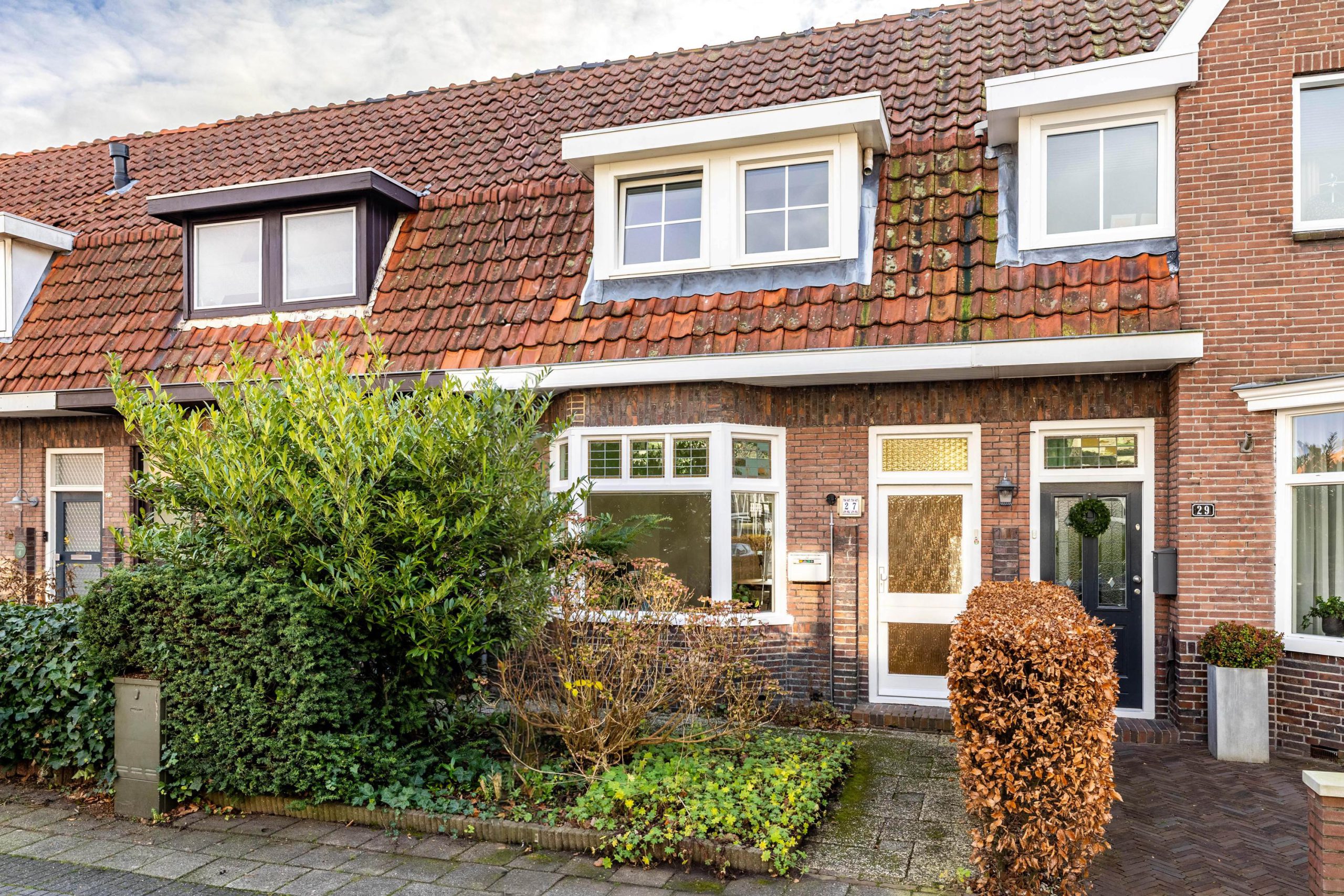 Hoofdafbeelding Franekerstraat 27