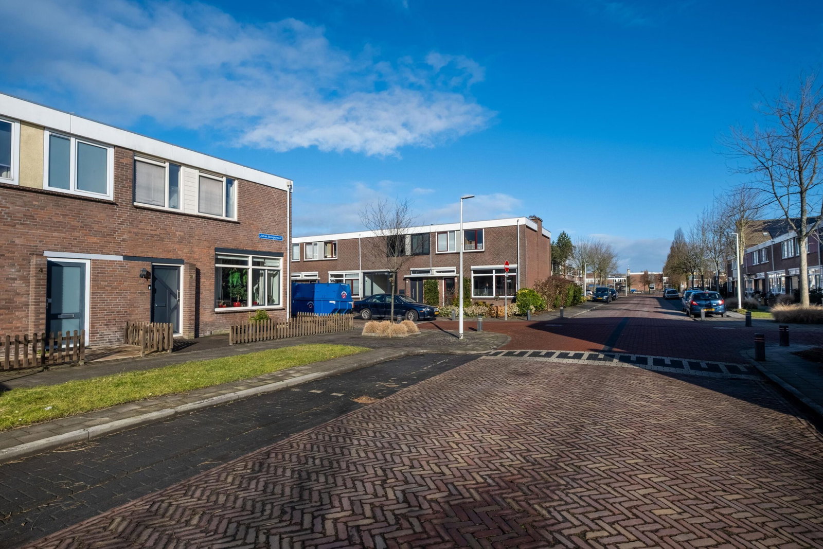 Twee-onder-één-kap te koop: Johan Bongastraat 2, Sneek